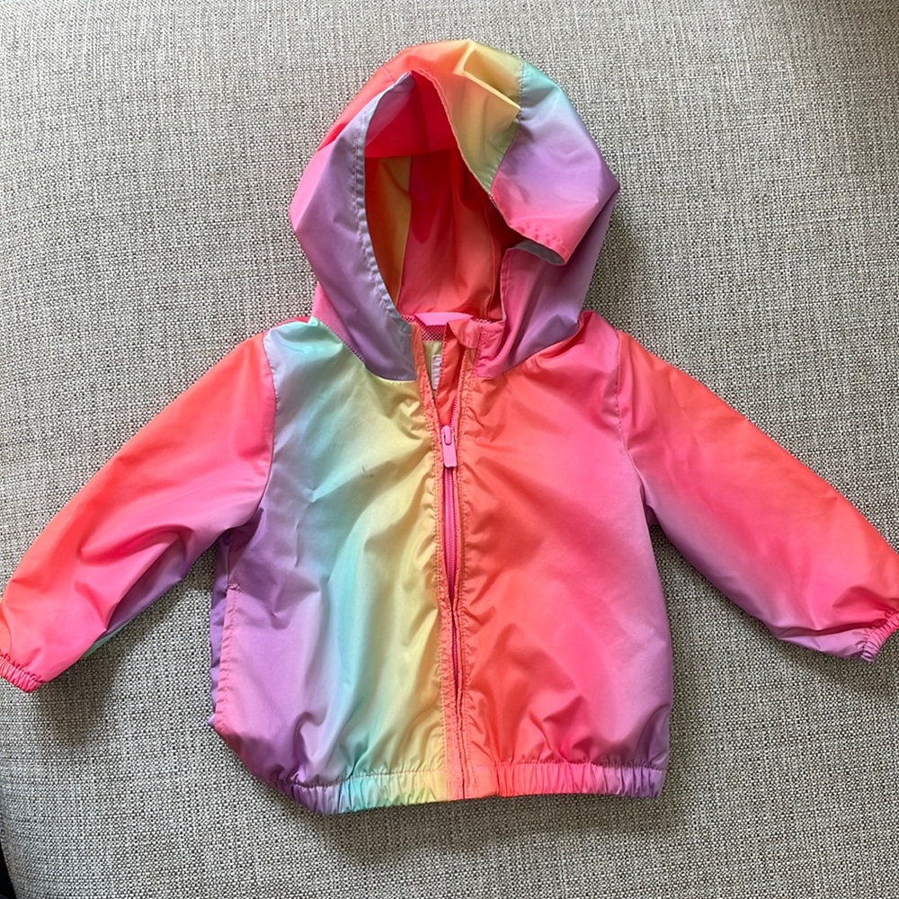 Gap, windbreaker, light jacket, bright color, hood